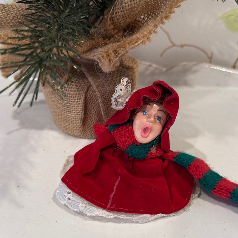 Vintage Christmas Caroler Holiday Ornament